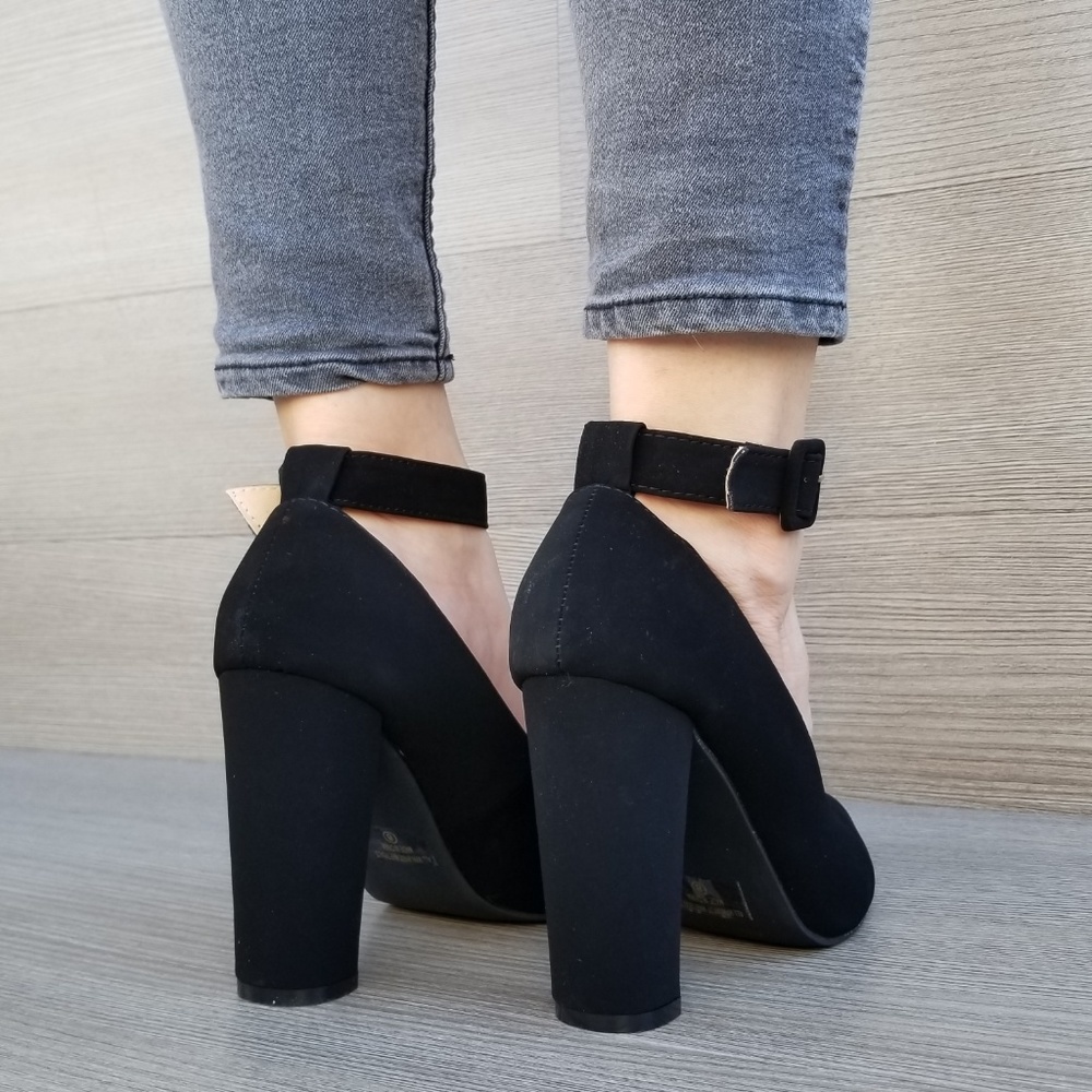 Ankle Strap Pointy Velvet Fabric Heels-C - Picture 8 of 8